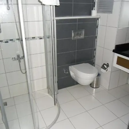 Otel Venessa Avsallar