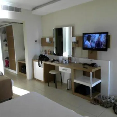Venessa Otel 4*