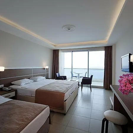 Otel Venessa Avsallar