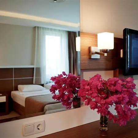 Otel Venessa 4*